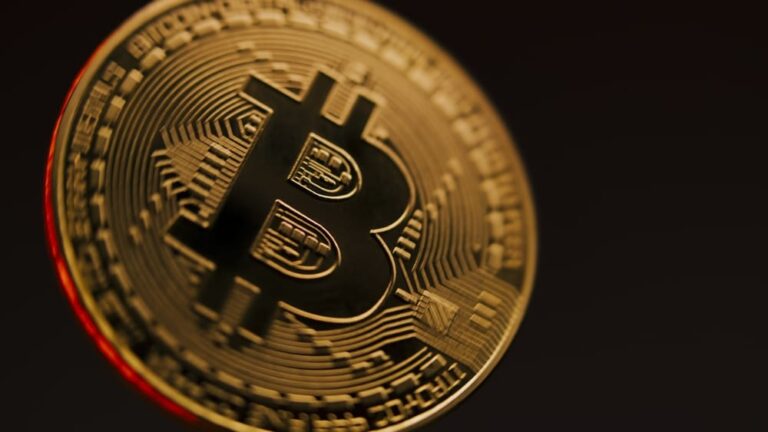 Trouble for Bitcoin as this pattern hints at upcoming BTC big correction